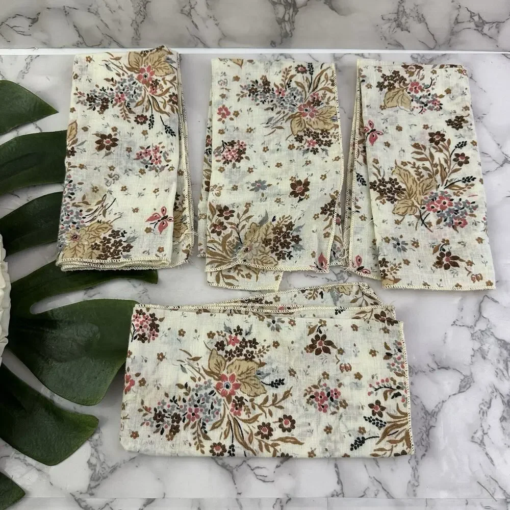 Vintage 80s Quilted Placemats Cloth Napkins Set of 4 Brown Floral Cottagecore